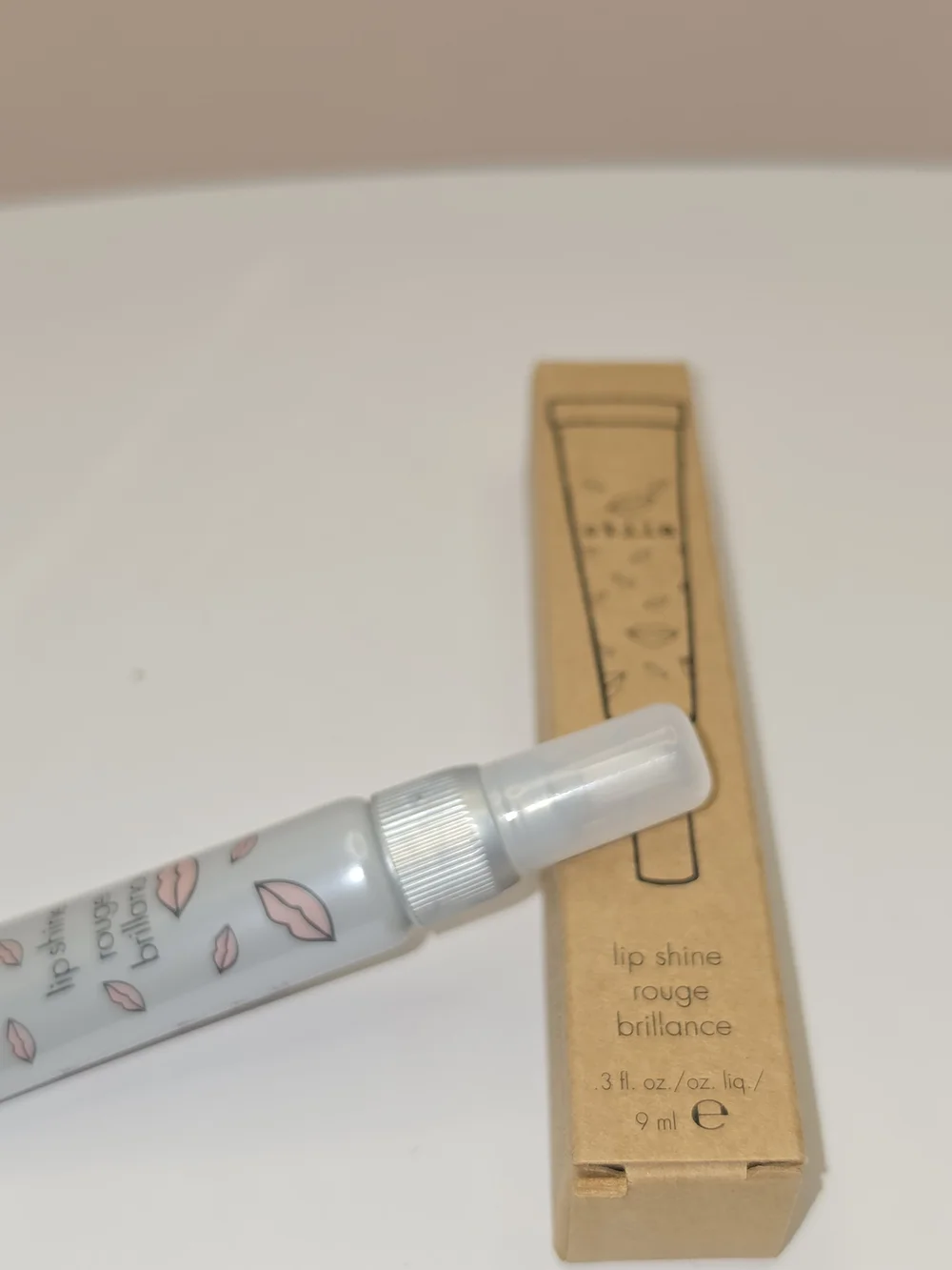 RARE Y2K/RETRO Stila Lip Shine Lip Gloss - 